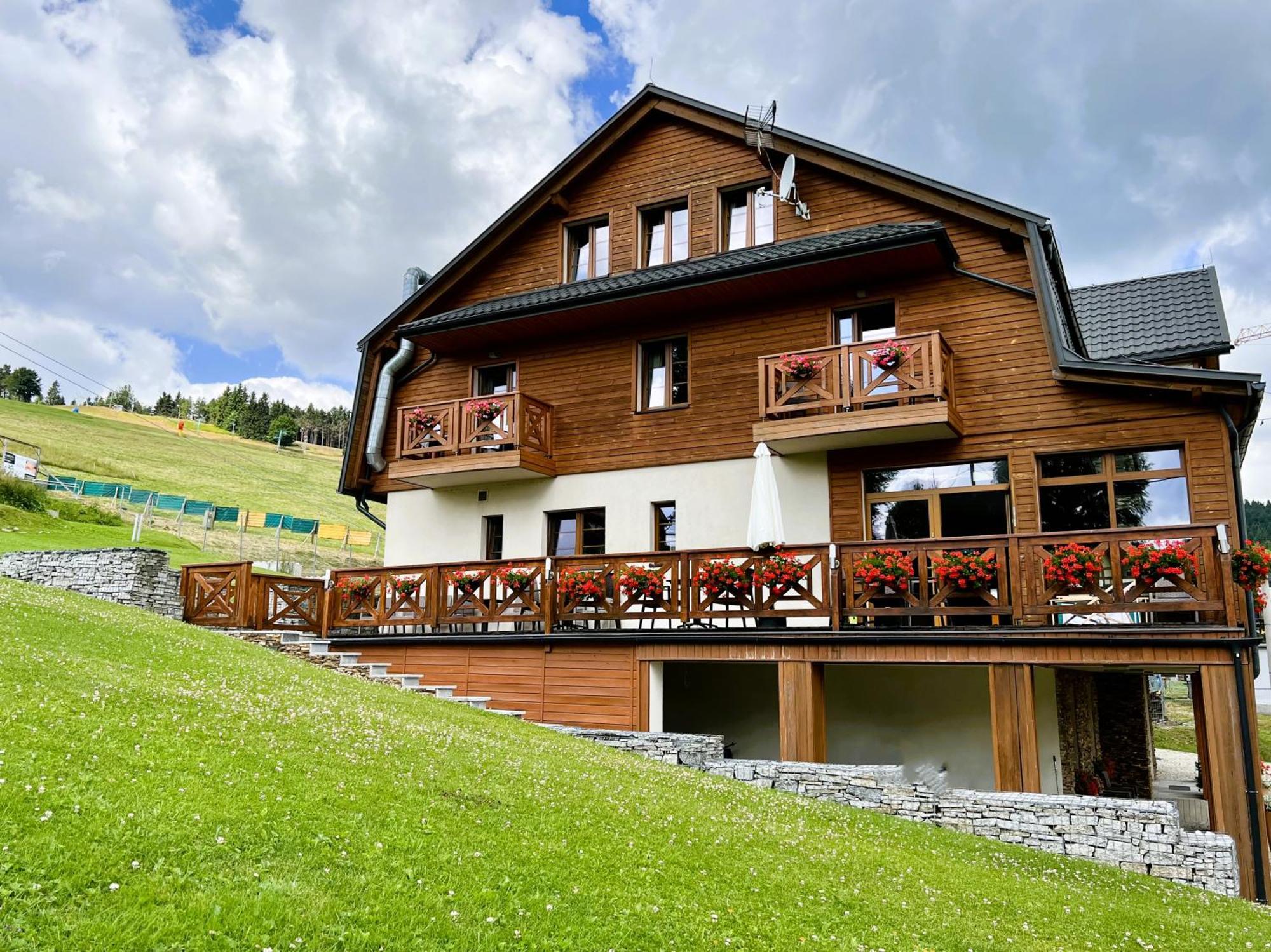 Alpejski Zieleniec Buitenkant foto