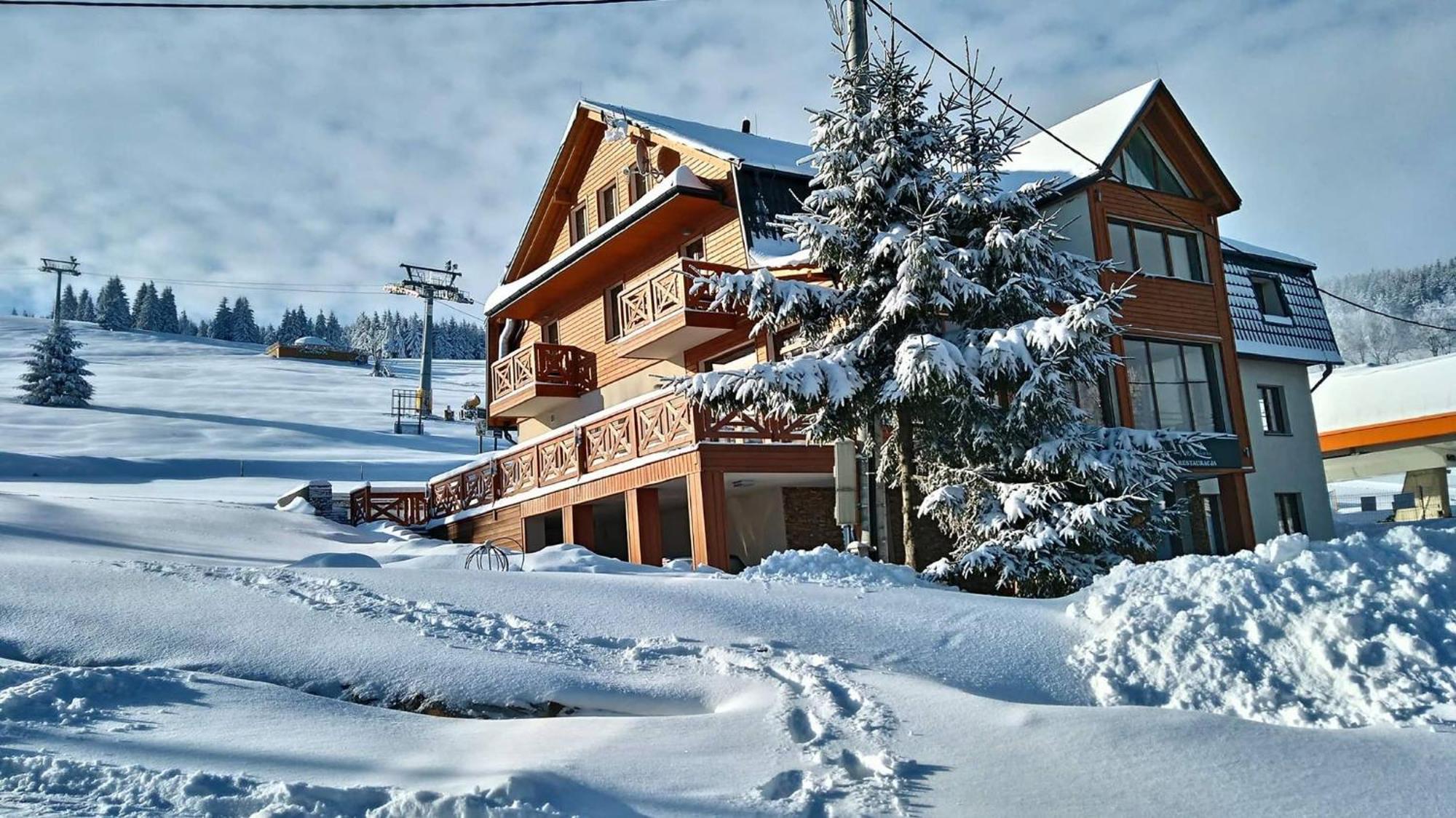 Alpejski Zieleniec Buitenkant foto